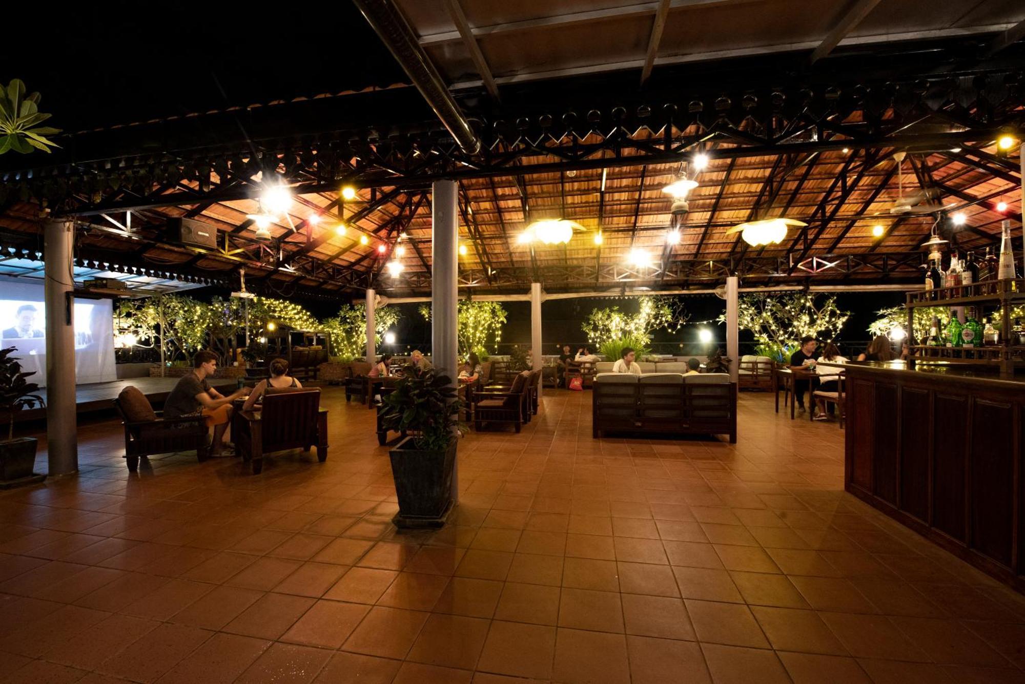 Royal Crown Hotel & Spa Siem Reap Exterior photo